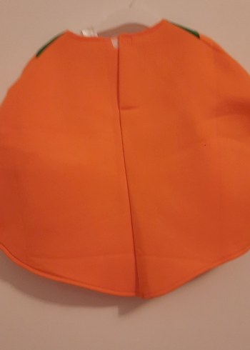 Turuncu Baskılı Bebek Önlüğü - Görsel 3