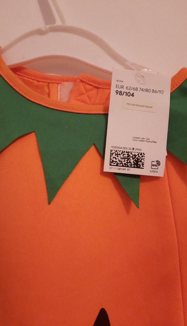 Turuncu Baskılı Bebek Önlüğü - Görsel 2