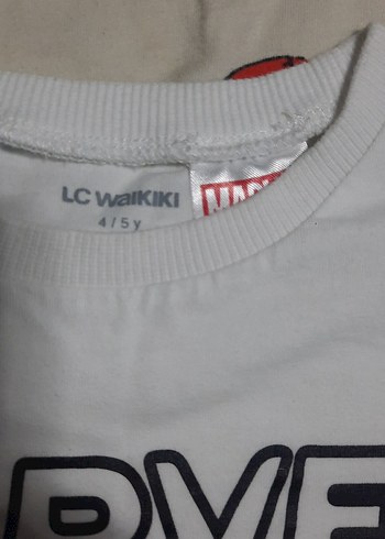 4 adet lcw marka Erkek Çocuk Marvel ve Dinozor Baskılı Tişörtler - Görsel 3