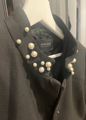 Zara Inci Detaylı Siyah Midi Kadın Kaban