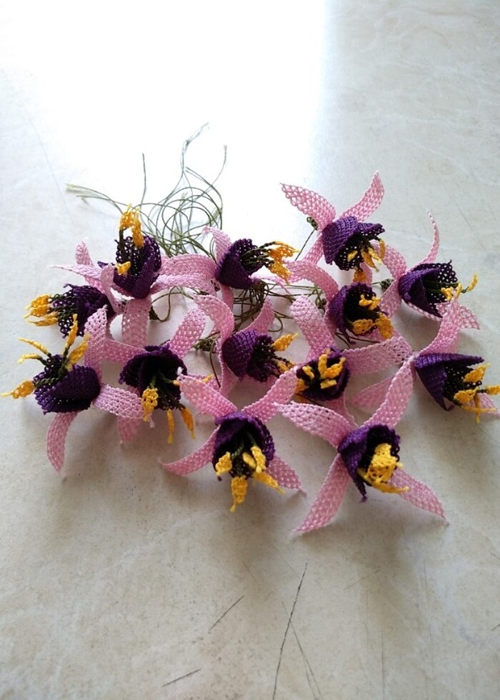 İğne oyası küpeli model - Görsel 3