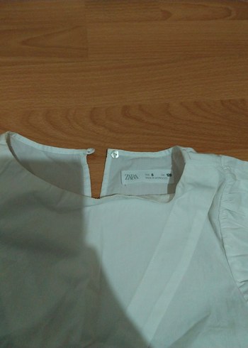 Beyaz Keten V Yaka Düğmeli Kiz çocuk zara bluz - Görsel 2