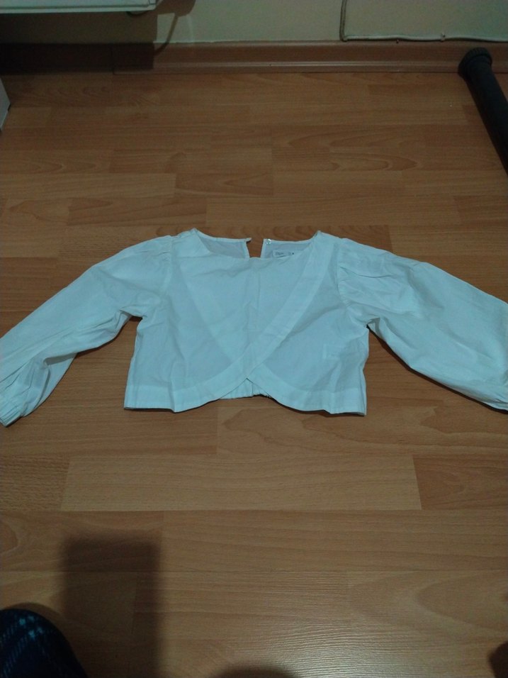 Beyaz Keten V Yaka Düğmeli Kiz çocuk zara bluz - Görsel 4