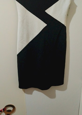 Siyah Pamuklu elbise - Görsel 2