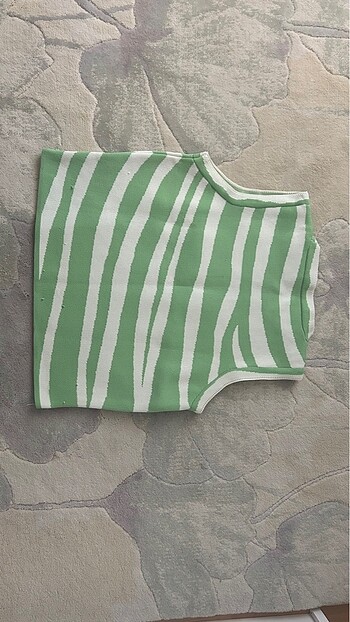 s Beden Crop Triko Bluz