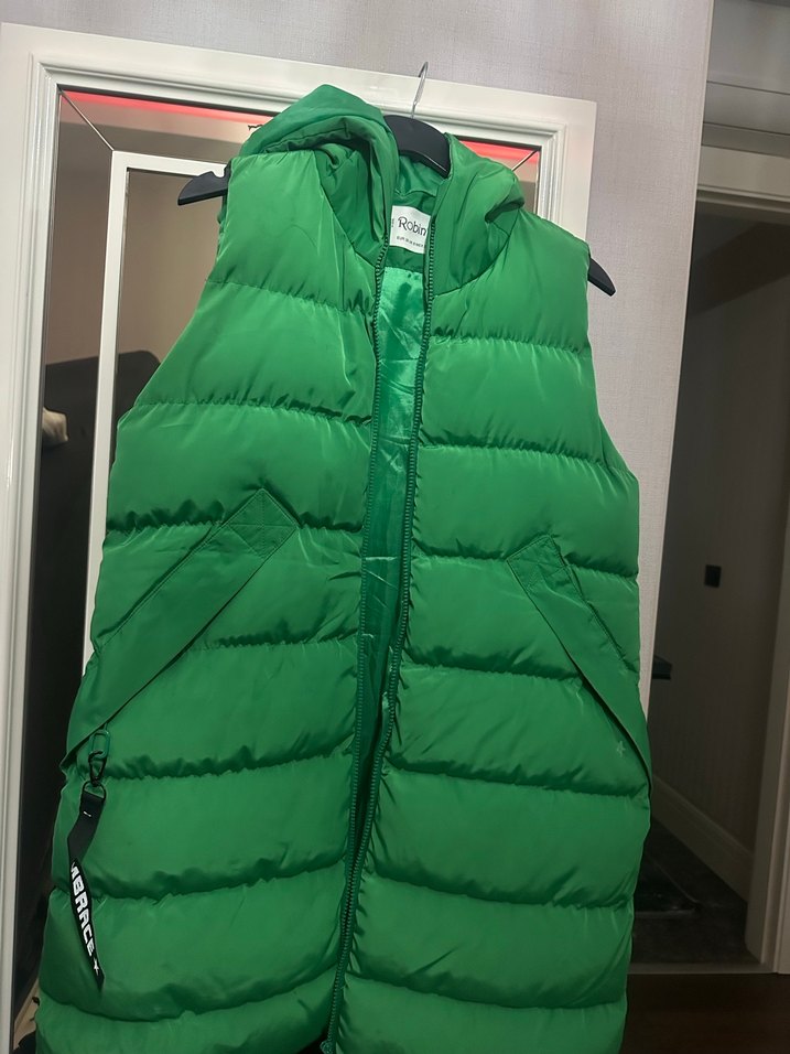 Yeşil Kapüşonlu Kadın Şişme Yelek - Görsel 2