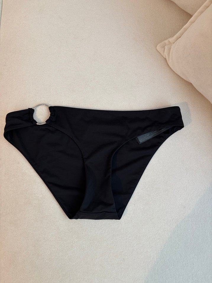 Siyah Halka Detaylı Bikini Takımı - Görsel 5