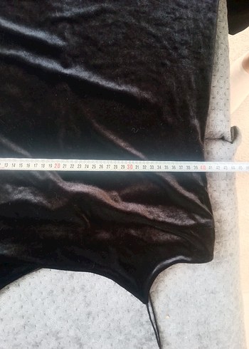 Siyah V Yakalı Drapeli Midi Elbise - Görsel 6