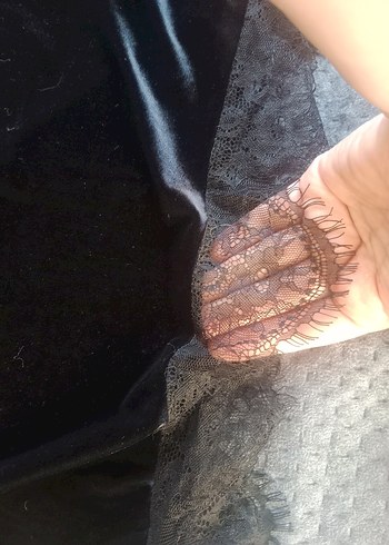 Siyah V Yakalı Drapeli Midi Elbise - Görsel 4