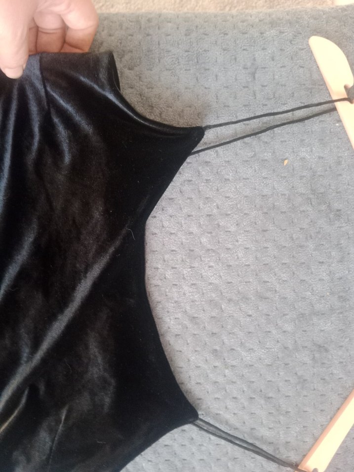 Siyah V Yakalı Drapeli Midi Elbise - Görsel 5