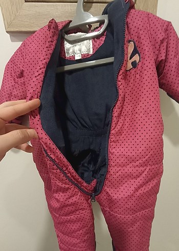 Bordo Nakışlı Fermuarlı Bebek Kız Tulumu - Görsel 3