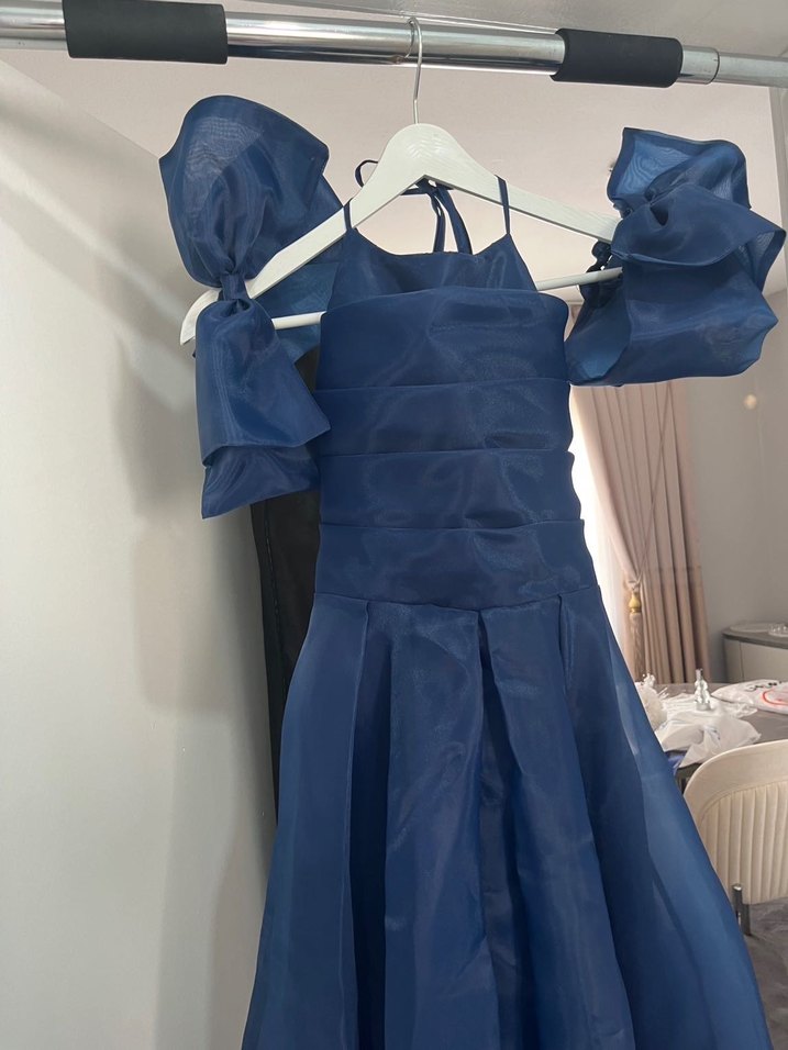 Pullu Lacivert Uzun Kadın Abiye Elbise - Görsel 2