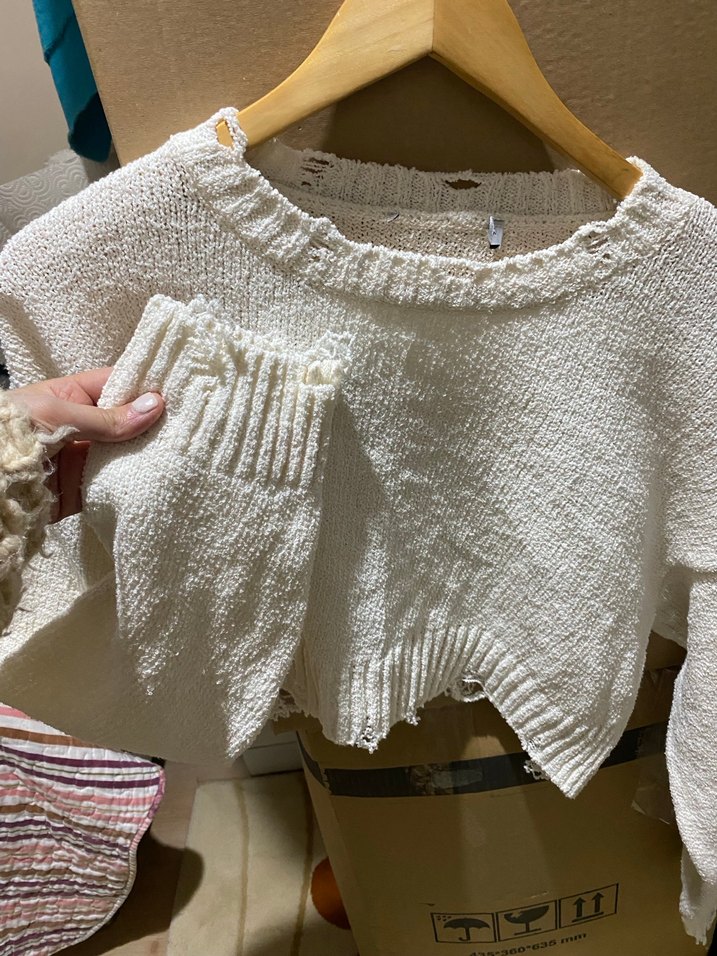 Bohem Tarzı Beyaz Örgü Kadın Kazak - Görsel 2