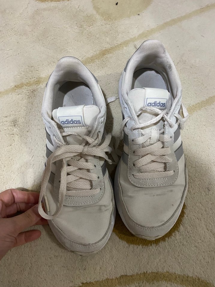 Beyaz Gri Adidas Kadın Spor Ayakkabı - Görsel 2