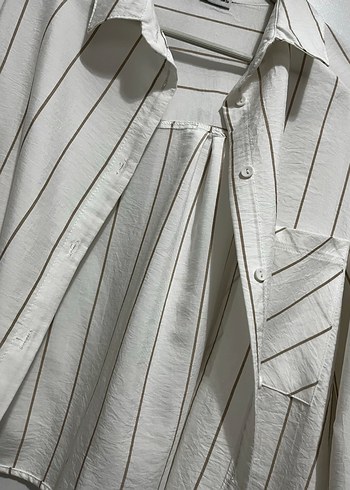 Çizgili Pliseli Keten Kadın Gömlek - Görsel 2