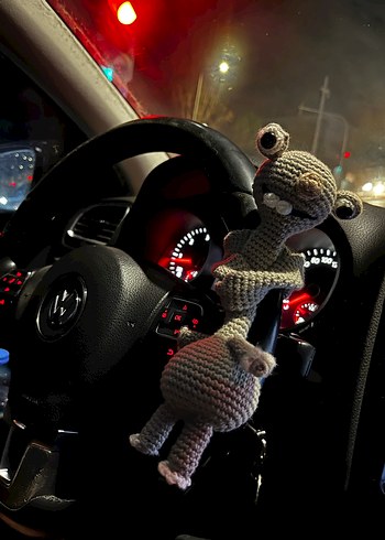 Gri El Yapımı Örme Peluş Oyuncak - Görsel 2