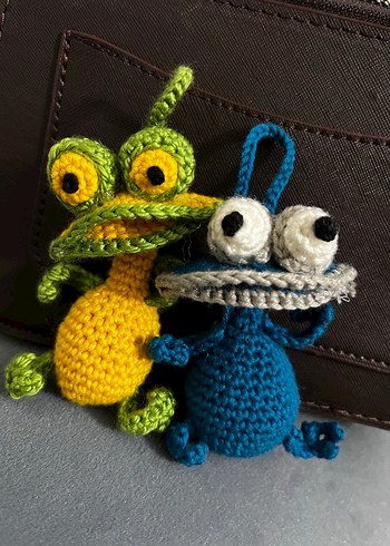 Renkli El Yapımı Örgü Oyuncaklar - Görsel 2