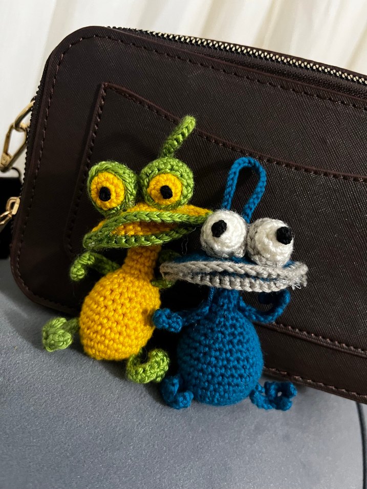 Renkli El Yapımı Örgü Oyuncaklar - Görsel 3