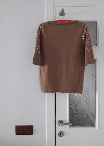 Pul İşlemeli Kısa Kollu Hırka - Görsel 2