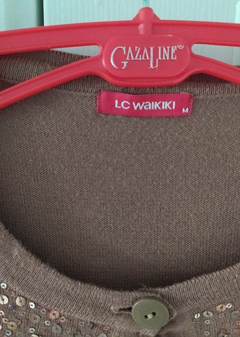 Pul İşlemeli Kısa Kollu Hırka - Görsel 3