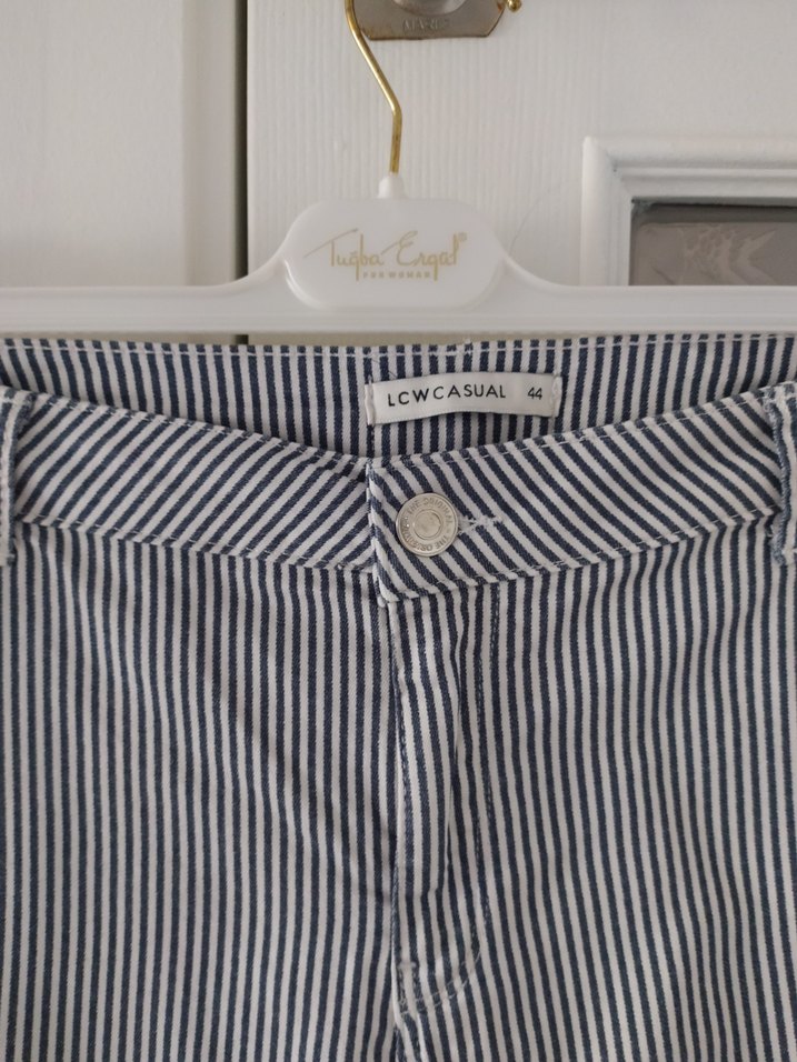 Gri Çizgili Kadın Denim Pantolon - Görsel 3