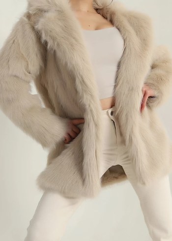 Bej Kadın Kürk Detaylı Midi Kaban - Görsel 2