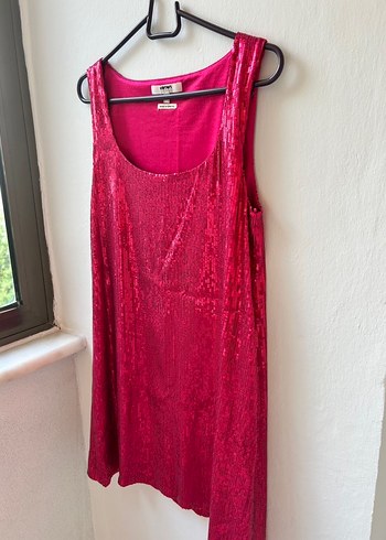 Pullu Pembe Midi Kadın Elbise - Görsel 8