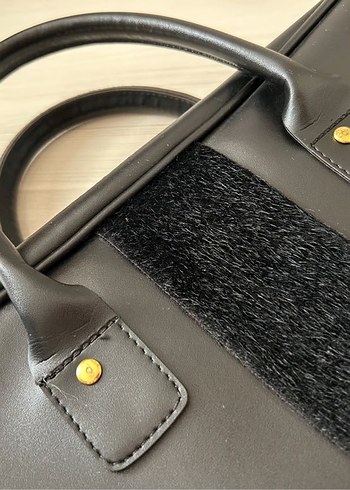 Siyah Deri Fermuarlı Kadın Evrak Çantası - Görsel 2