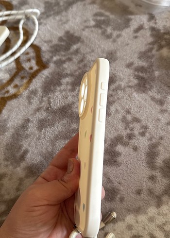 Pastel Kalpli Elastik Beyaz Telefon Kılıfı - Görsel 3