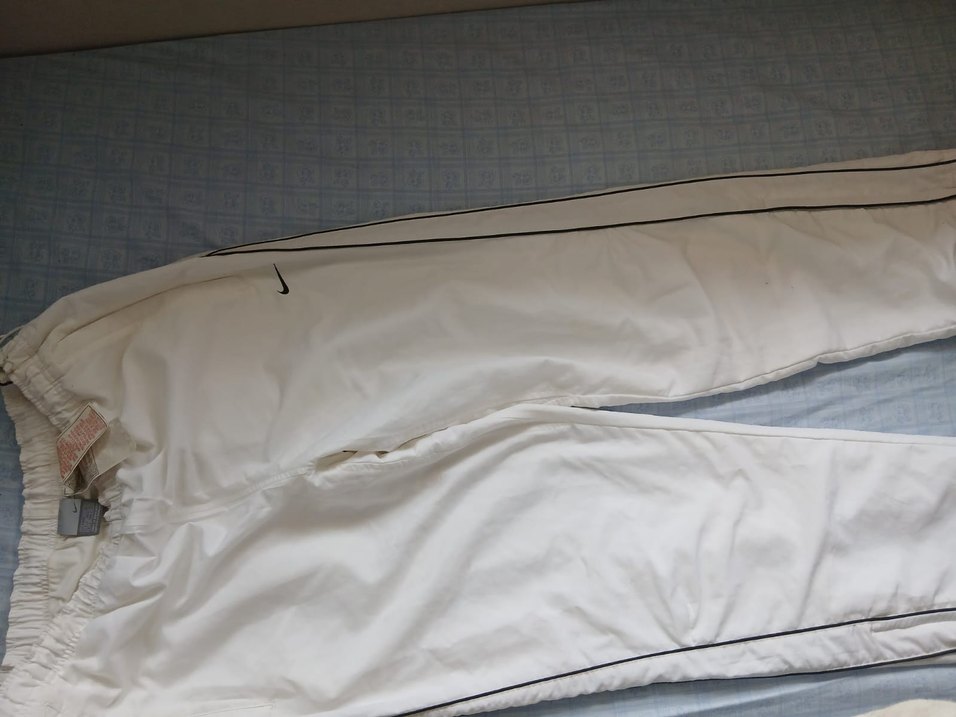 Nike Erkek Beyaz Midi Eşofman Altı - Görsel 3