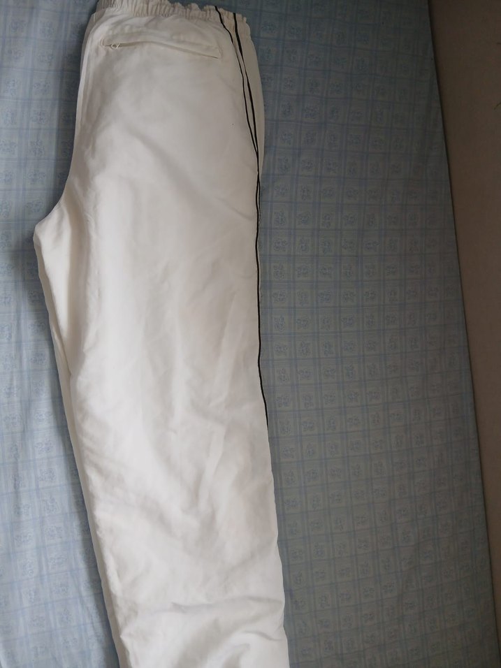 Nike Erkek Beyaz Midi Eşofman Altı - Görsel 2