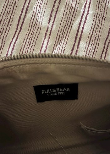 Pull and Bear Zincir Detaylı Bej Deri Kadın Çanta