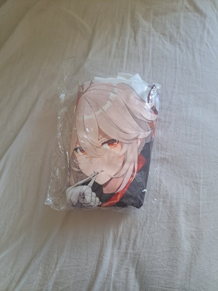 Genshin Impact Kaedehara Kazuha Sarılma Yastığı Kılıfı - Görsel 2