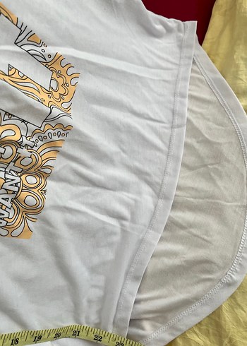 Baskılı Beyaz Tişörtü, Kısa Kollu, Rahat Kesim - Görsel 3