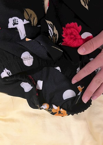 Çiçek Desenli Bol Kesim Uzun Kadın Pantolon - Görsel 4