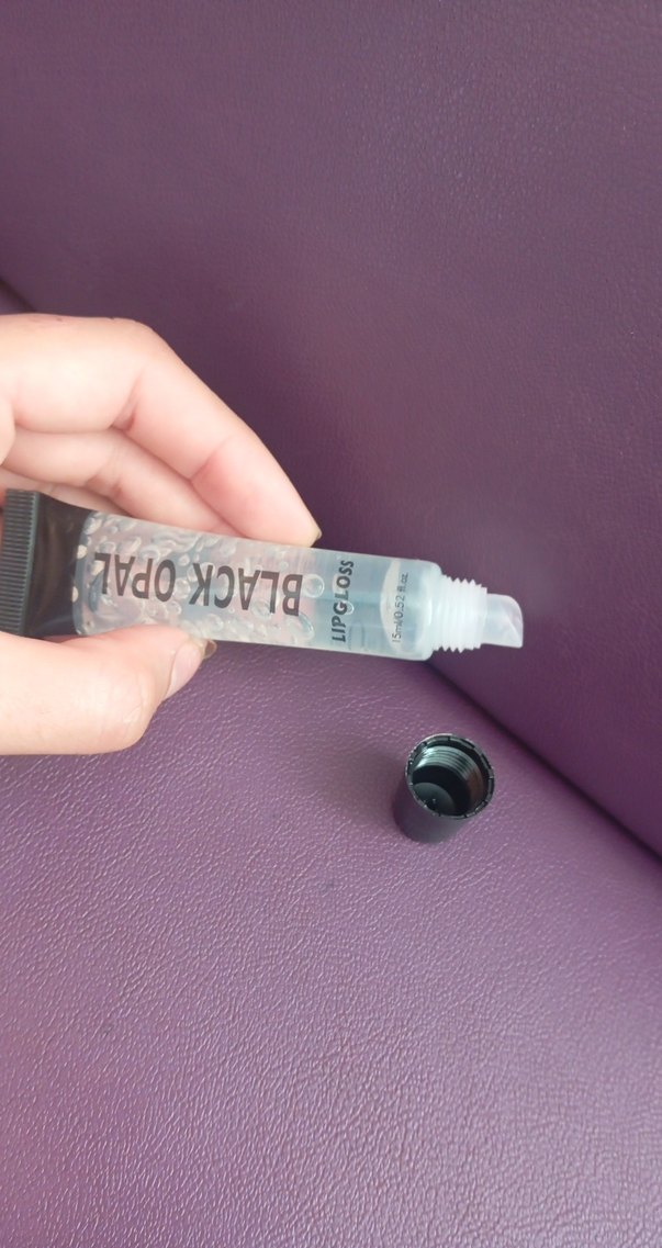 Black Opal Siyah Parlak Dudak Parlatıcısı - Görsel 3