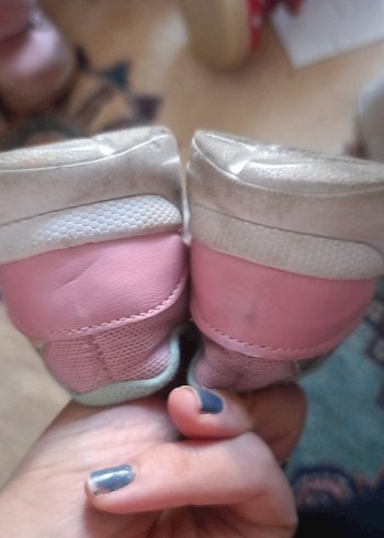 Kız Çocuk Beyaz Cırt Cırtlı Spor Ayakkabı - Görsel 7