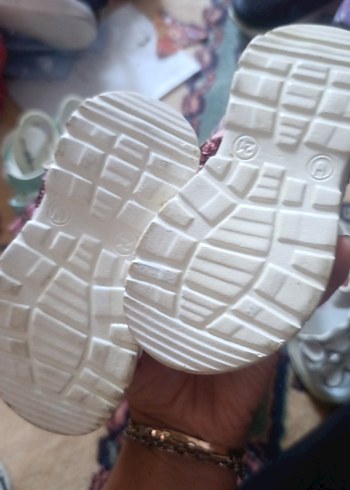 Kız Çocuk Çok Renkli Nakışlı Cırt Cırtlı Sandalet - Görsel 3