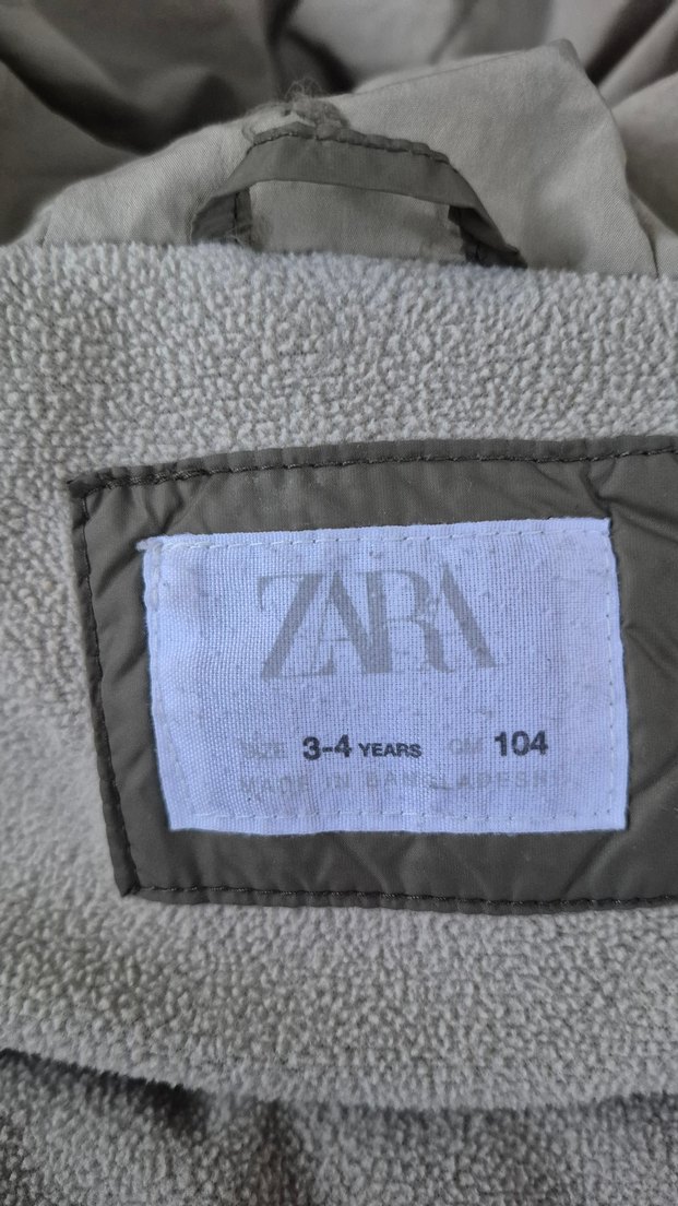 Gri Erkek Çocuk Kapüşonlu Kaban - Görsel 4