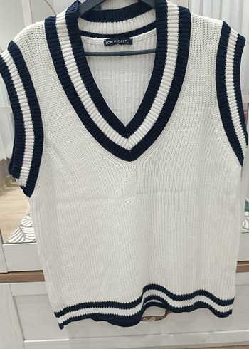 V Yaka Kolsuz Örgü Krem Kadın Süveter - Görsel 3