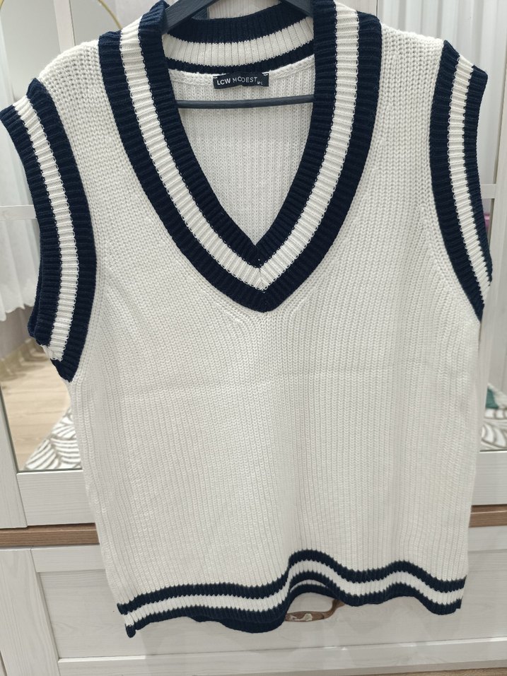 V Yaka Kolsuz Örgü Krem Kadın Süveter - Görsel 3