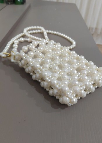 Boncuk İşlemeli Beyaz Kadın Çantası - Görsel 4