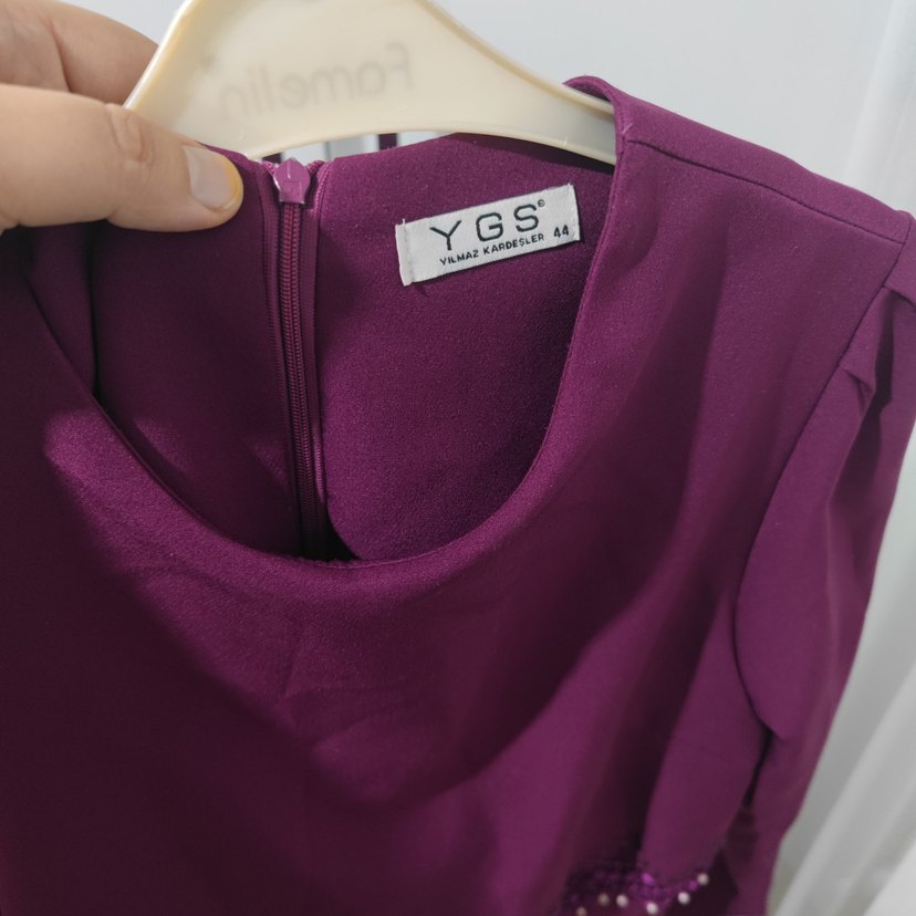 Bordo İşlemeli Uzun Kadın Elbise - Görsel 4