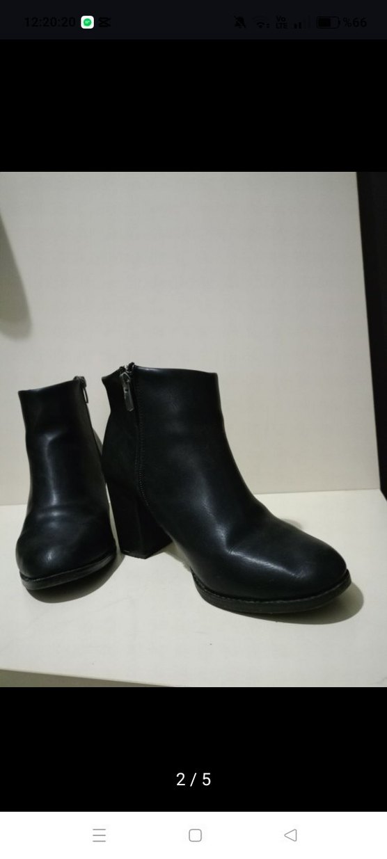 Siyah Tokalı Kadın Bot - Görsel 2