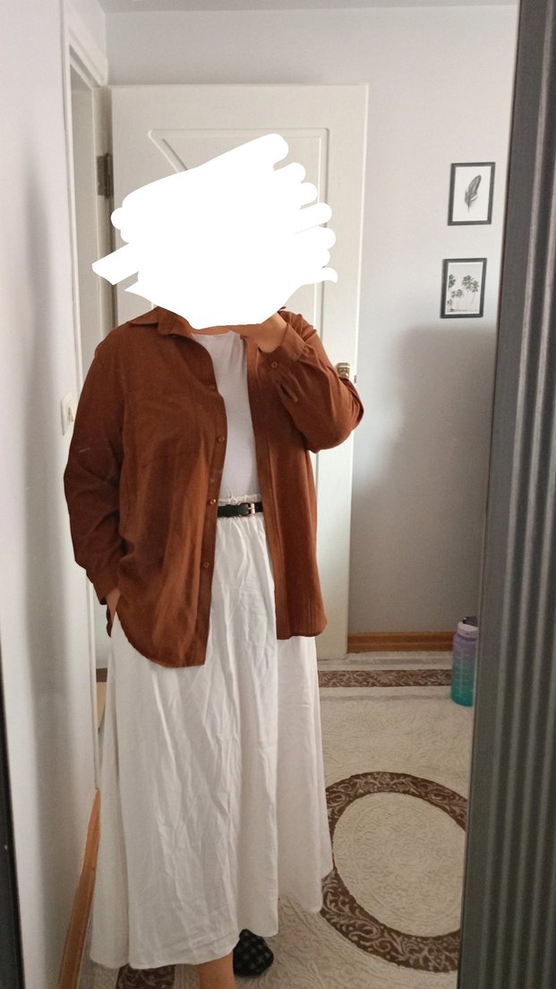 Düğmeli Kahverengi Gömlek - Görsel 2