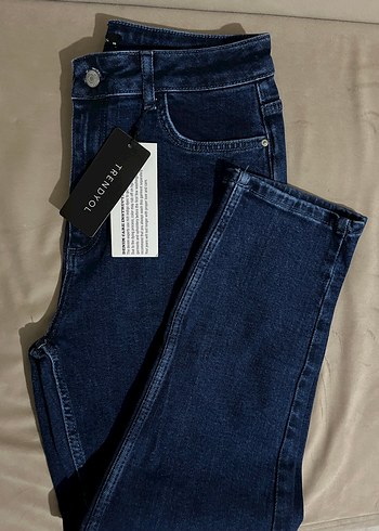 Trendyol & Milla TRENDYOL Lacivert Kadın Normal Paça Denim Pantolon