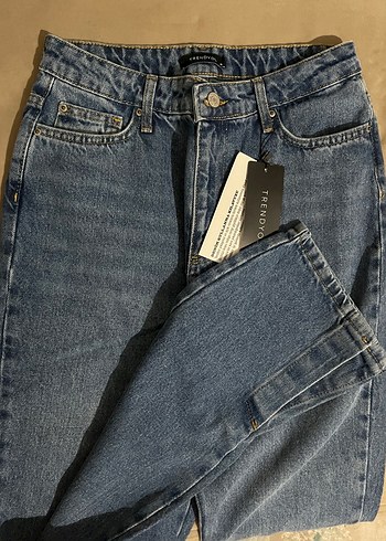 Kadın Mavi Denim Kemerli Normal Boy Jean