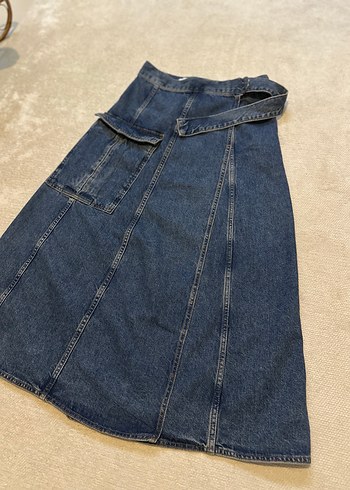 Kot kumaşlı kemerli midi kargo etek - Görsel 8