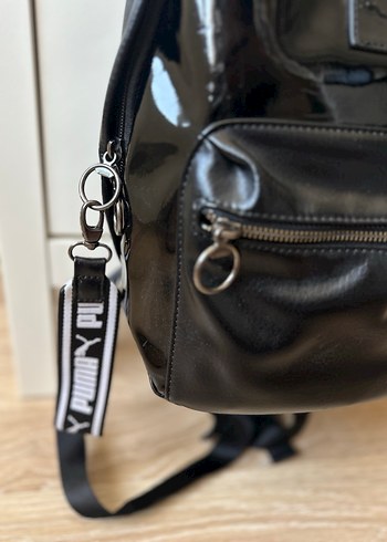 PUMA Kadın Siyah Deri Punk Sırt Çantası - Görsel 3