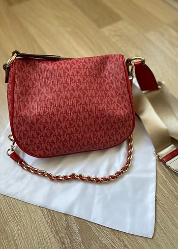 Michael Kors Zincir Detaylı Kırmızı Omuz Çantası - Görsel 4